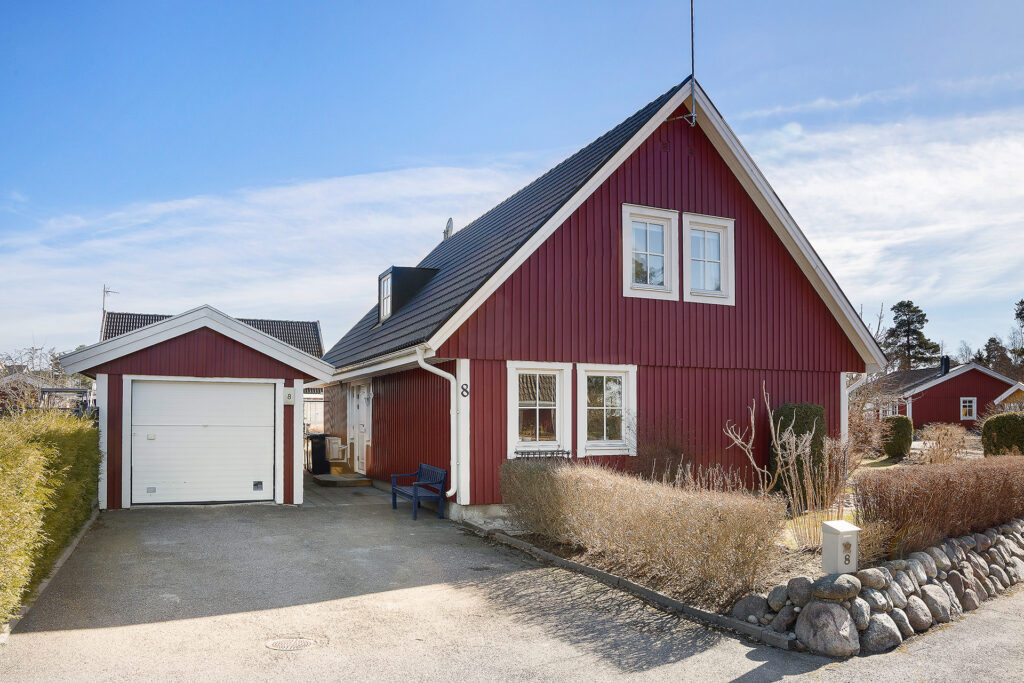 Renovering av träfönster villa. Puketorp Sävedalen